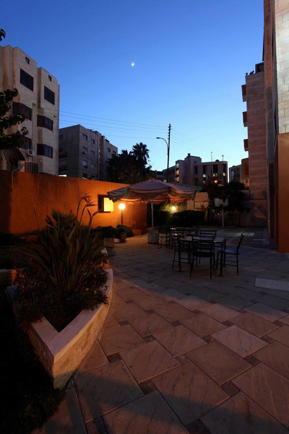 Barakat Hotel Apartments Amman Eksteriør bilde